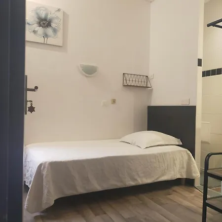 Au Nouvel Hotel Toulon