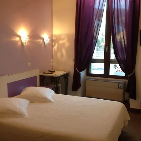 Au Nouvel Hotel 2*