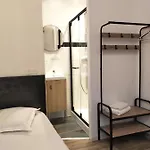 Hotel Au Nouvel 2*
