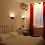 Au Nouvel 2* Toulon