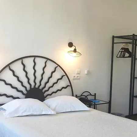 Au Nouvel Hotel Tulon