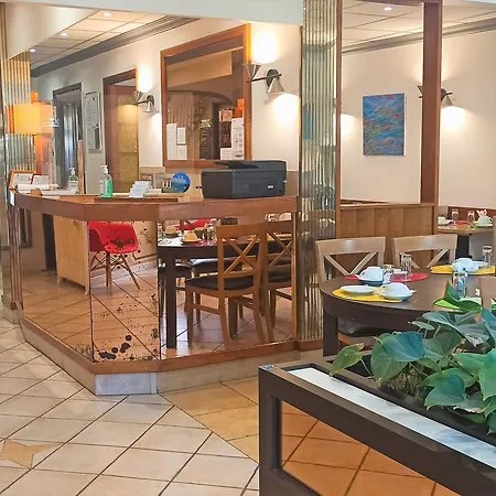 Hotel Au Nouvel Toulon