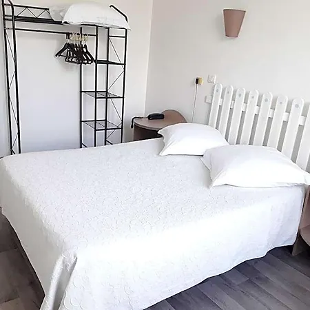 Au Nouvel Hotel Toulon