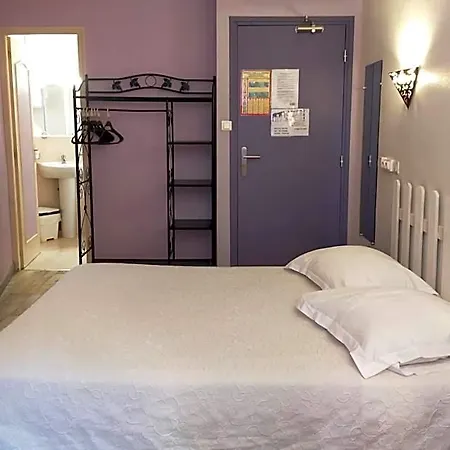 Hotel Au Nouvel 2*