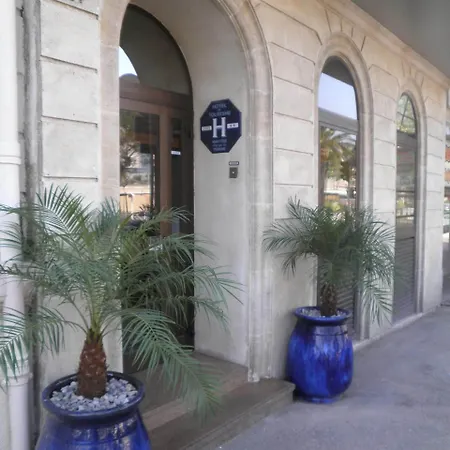 Hotel Au Nouvel Toulon